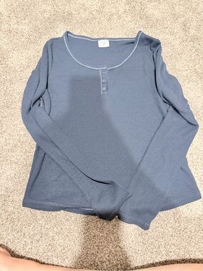 Abercrombie Kids Navy Blue Long Sleeve Size 15/16